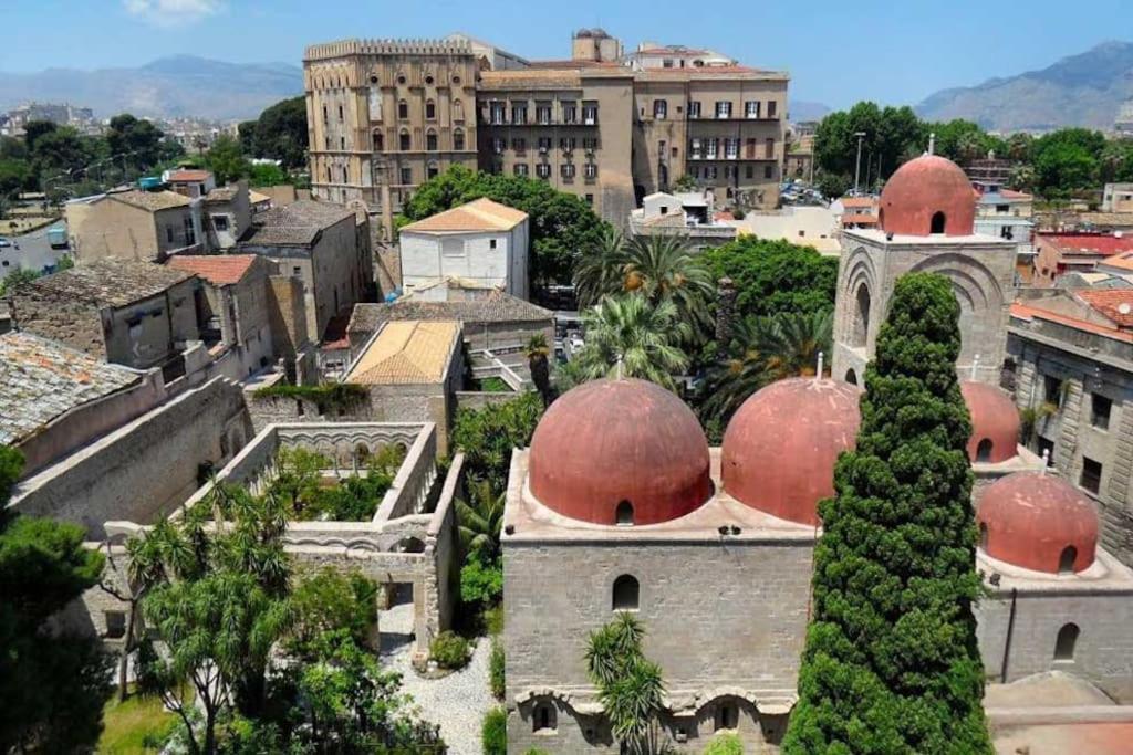 Porta Vicari With View In Downtown Apartment Palermo Exterior photo